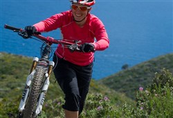 Endura Pulse Womens Long Sleeve Cycling Base Layer SS16