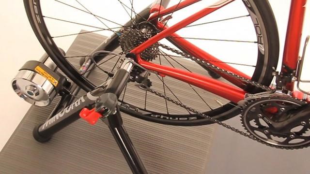 Minoura Live Ride LR760 - Indoor Bicycle Trainer