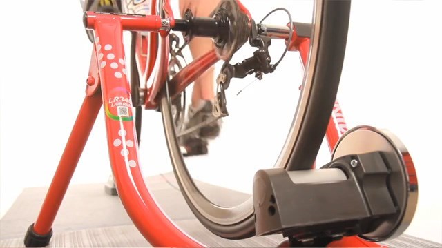 Minoura Live Ride LR340 - Indoor Bicycle Trainer