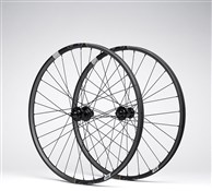 Image of Crank Brothers Synthesis E11 I9 Mixed Size Boost Wheelset