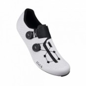 Image of Fizik Vento Infinito Carbon 2 Wide Road Shoes